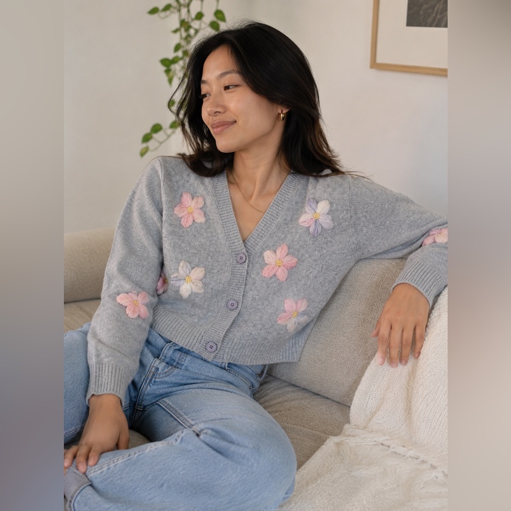 Floral Embroidered Gray Cropped Cardigan Wool Blend